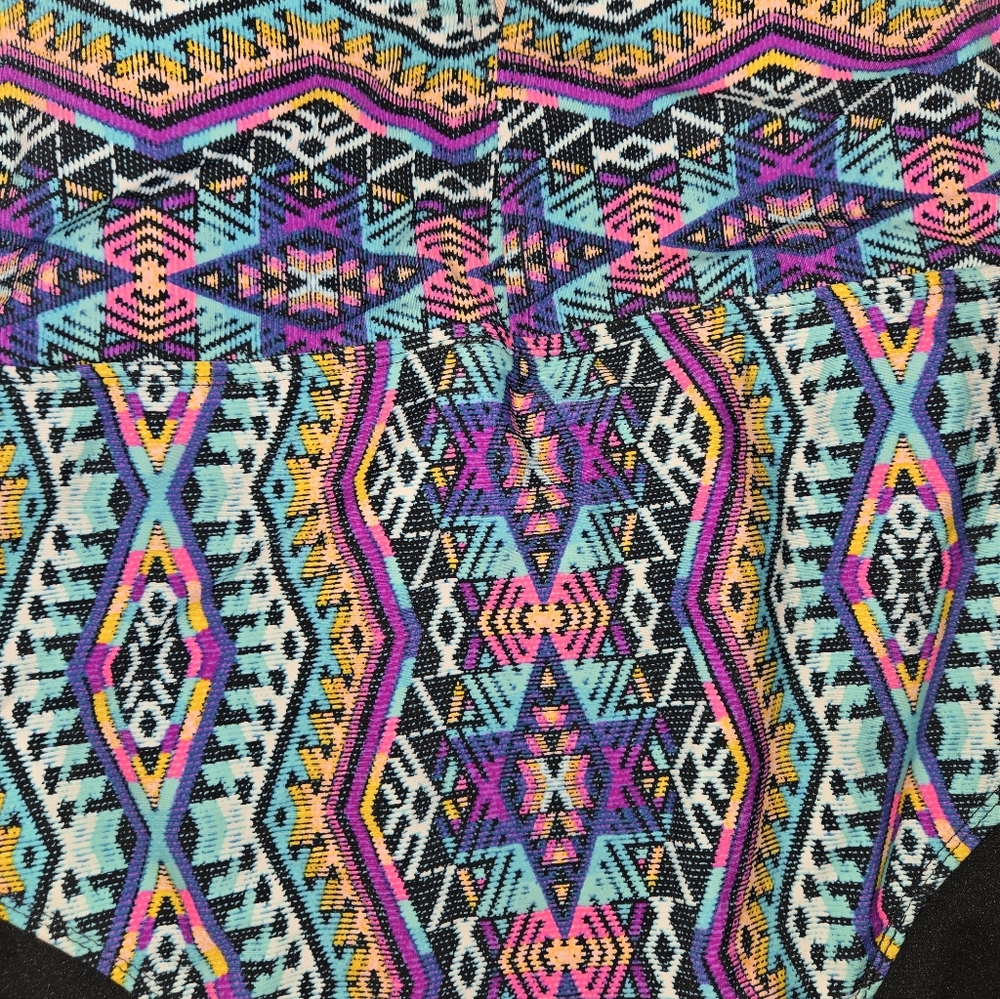 Vibrant Geometric One-Piece Swimsuit - Picture 4 of 5